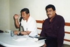 مع-الشاعر-ثامر-ال-غريب-اواخر-التسعينيات